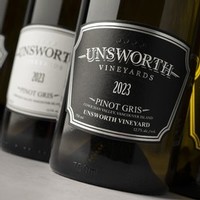 Single Vineyard Pinot Gris rated the best in Canada